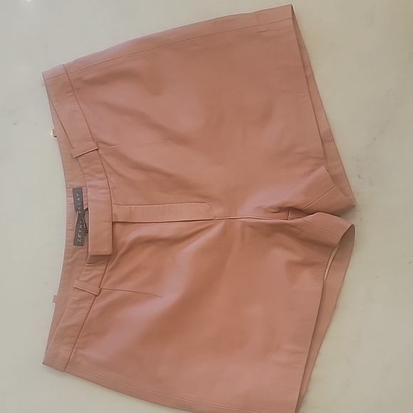 💕NWT Zeynap Arcay Pink Leather Shorts - Picture 4 of 11